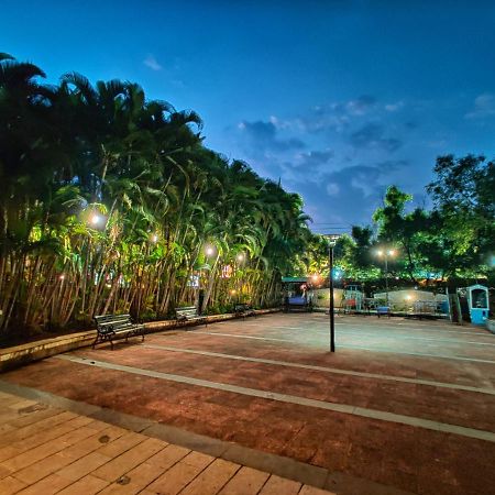 Hotel Ashwin Igatpuri, Pure Veg & Jain Food Екстер'єр фото